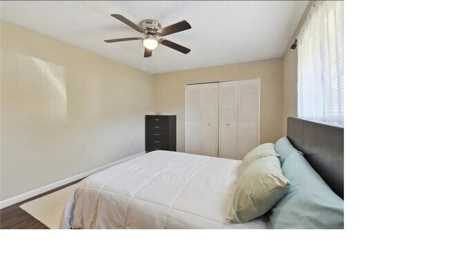 Building Photo - 144 Scandia Cir