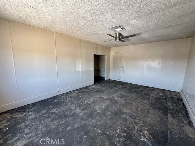 Building Photo - 661 Arbor Way