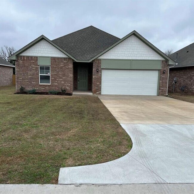 960 Elowyn St 960 Elowyn St Edmond OK 73034 Apartment Finder