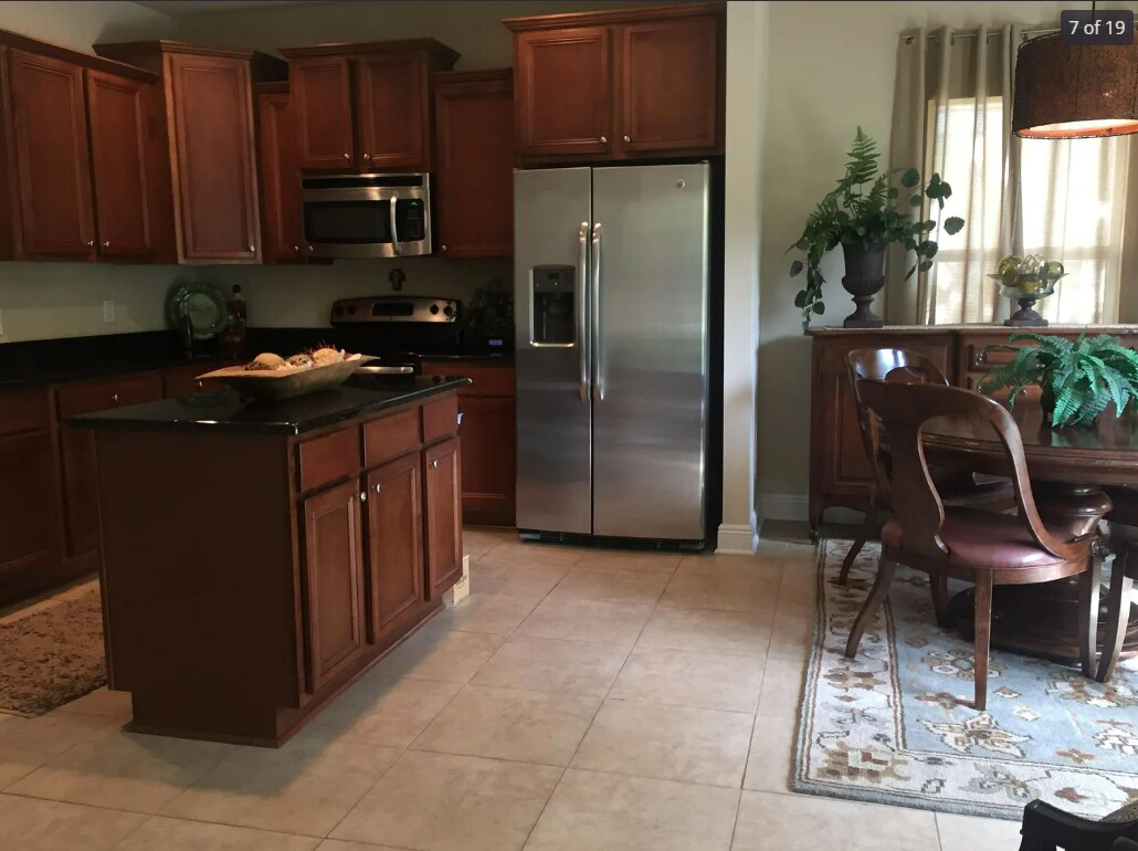 Building Photo - 46 Beacon Point Dr