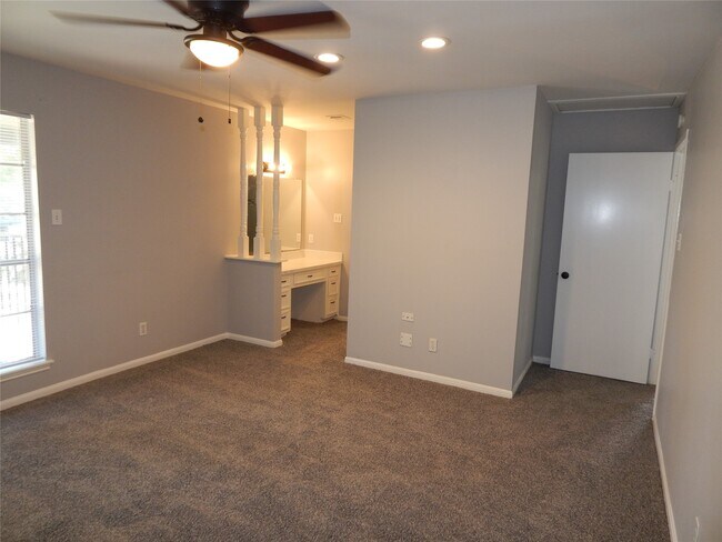 Building Photo - 22210 Provincial Blvd