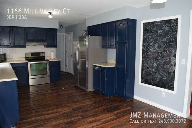 Building Photo - GORGEOUS OXFORD COLONIAL FOR LEASE!