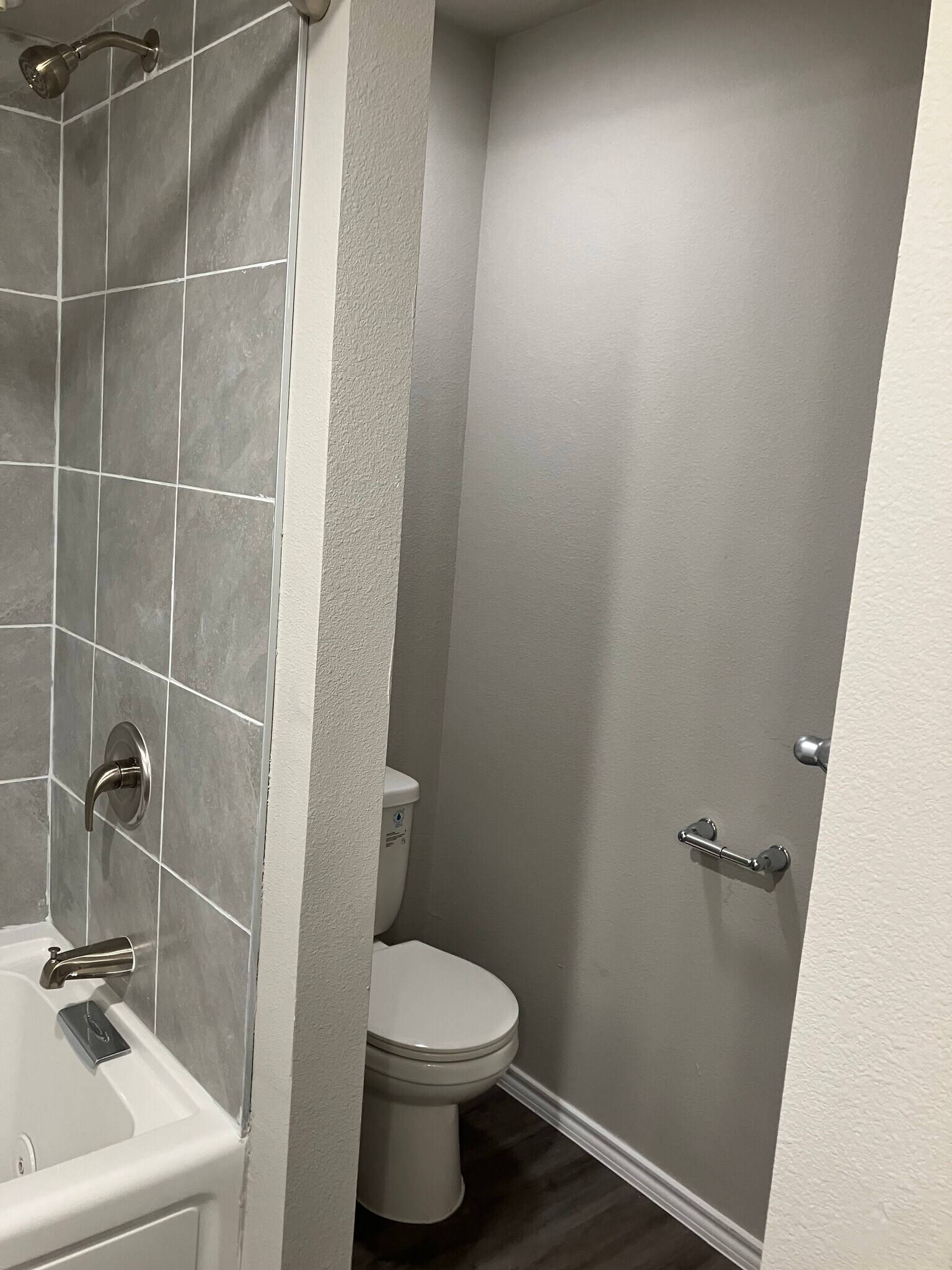 Building Photo - 6108 Abrams Rd