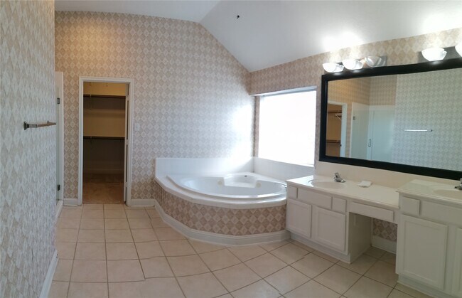 Building Photo - 22407 Rustic Meadow Ct