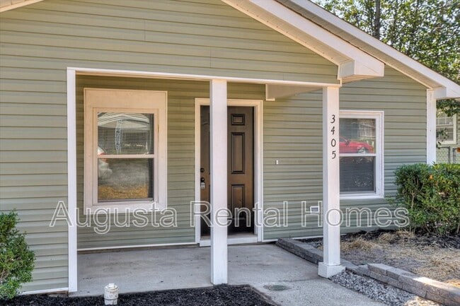 Building Photo - 3405 Princess Ct