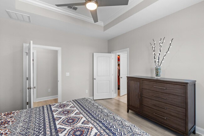 Building Photo - 863 Gammon Dr