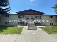 Building Photo - 1680 Calkins Ave