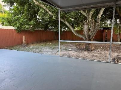 Building Photo - 6120 SW 22nd Ct