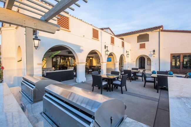 Building Photo - 80422 Platinum Wy