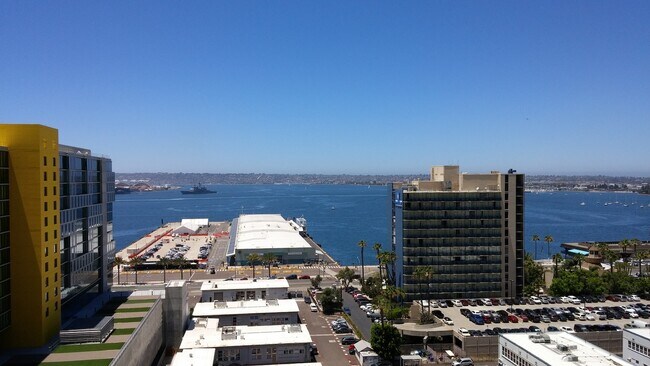 Building Photo - 1199 Pacific Hwy