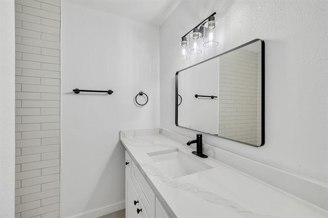 Building Photo - 3354 Lanarc Dr