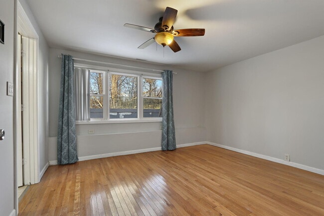 Building Photo - 1342 Lucille Ave