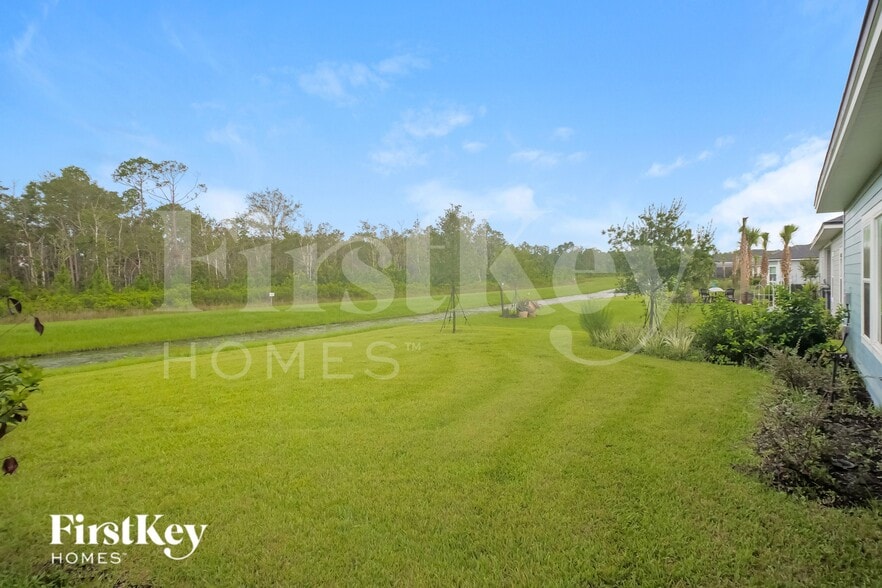 Building Photo - 486 Grand Landings Pkwy