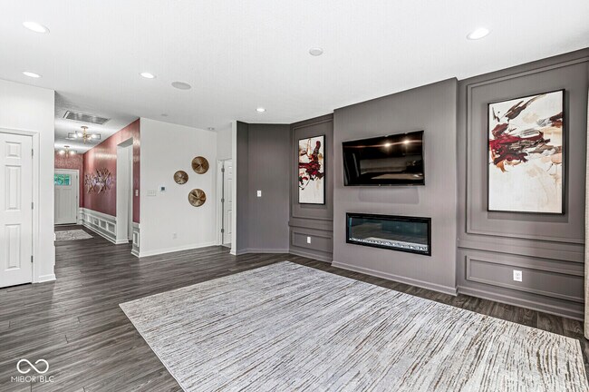 Building Photo - 9442 Orchard Cove Dr