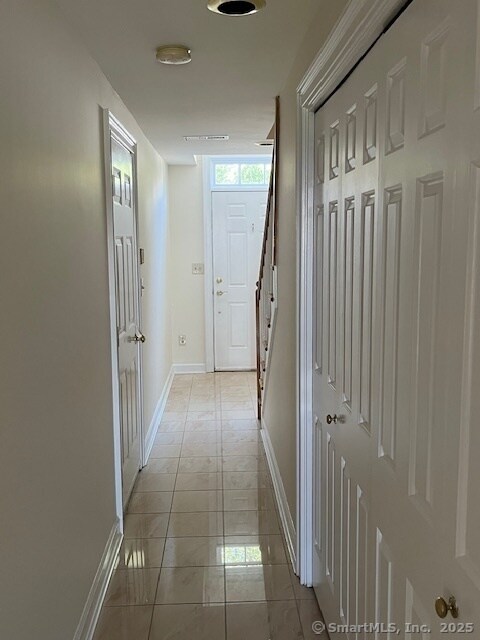Building Photo - 48 Bywater Ln