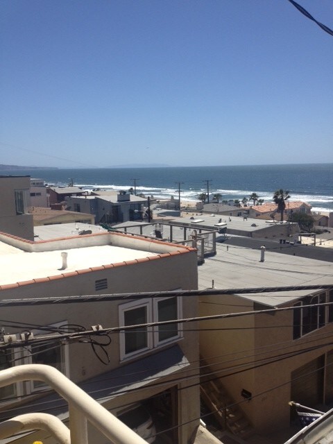 Building Photo - 215 Moonstone St