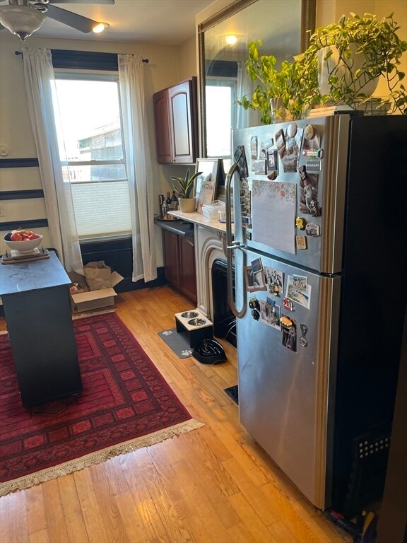 Building Photo - 554 E Broadway