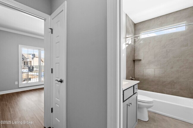 Building Photo - 5919 Ruby Fls Dr