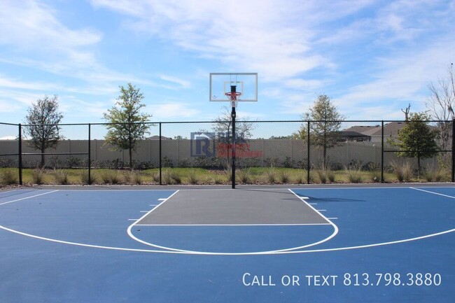 Building Photo - 1716 Tropical Oasis Ave