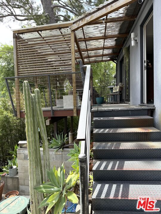 Building Photo - 3252 De Witt Dr