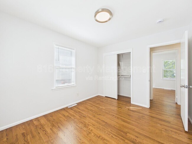 Building Photo - 7800 E 91 St