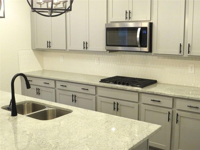 Building Photo - 2304 Grape Vine Wy