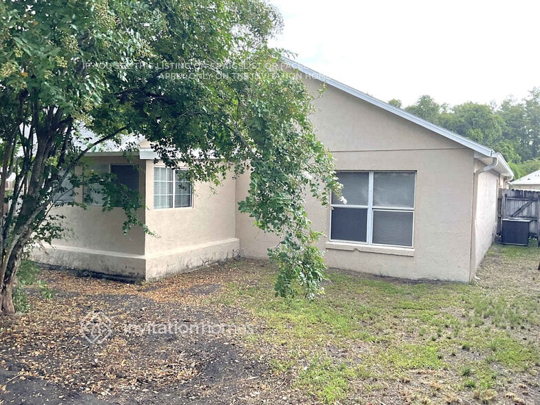 Building Photo - 2419 Parsons Pond Cir