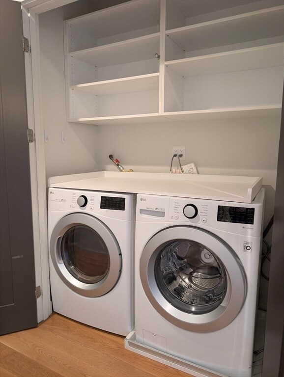 Building Photo - 537 E 2nd St