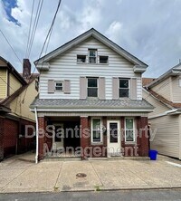 Building Photo - 215 Spencer Ave