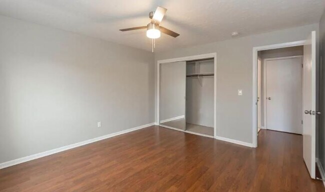 Building Photo - 22081 River Oaks Dr