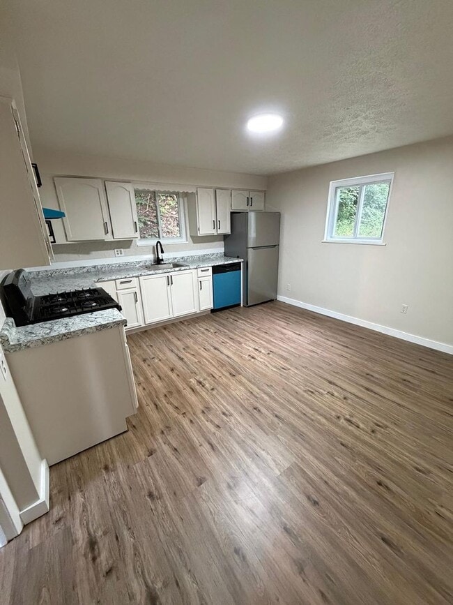 Building Photo - Charming 3BR Home in Wilmerding