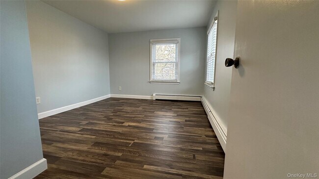 Building Photo - 273 N Washington St