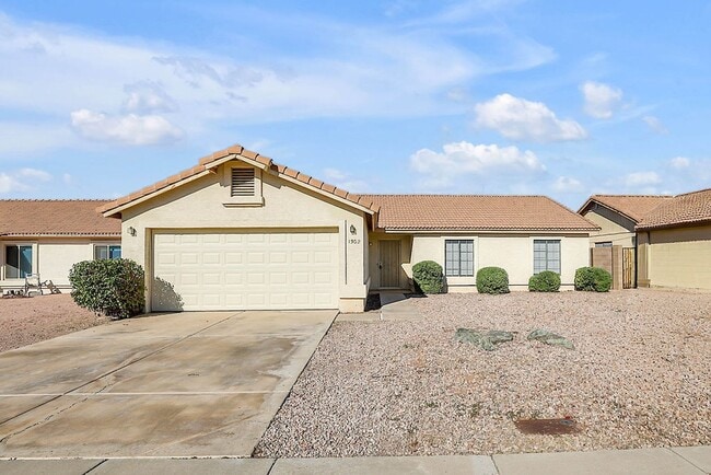Building Photo - Great Gilbert home!