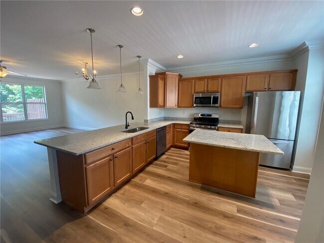 Building Photo - 3231 Greenwood Oak Dr