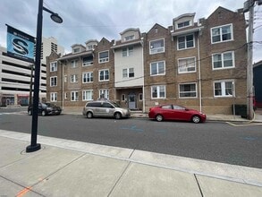 Building Photo - 3801 Atlantic Ave