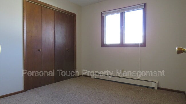 Building Photo - 1346 17th St S