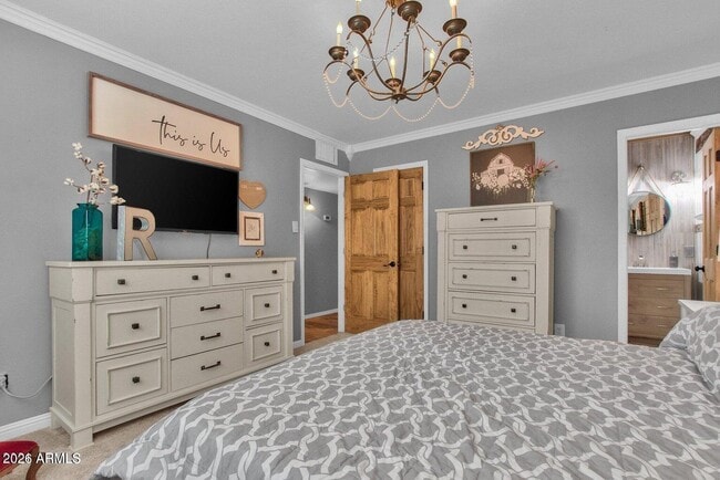 Building Photo - 6621 E 4th St