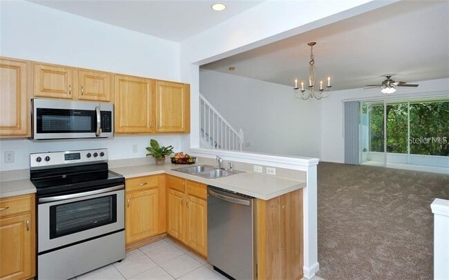 Building Photo - 7227 83rd Ave E