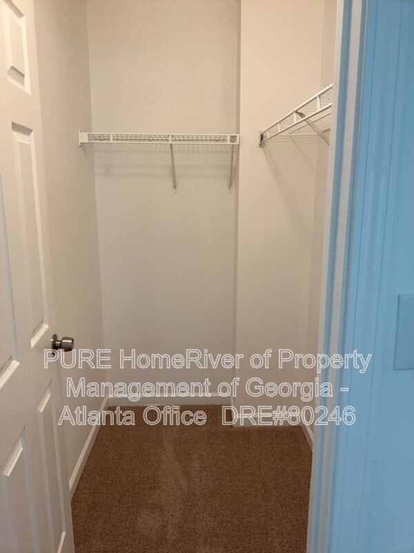 Building Photo - 768 Brookside Parc Ln