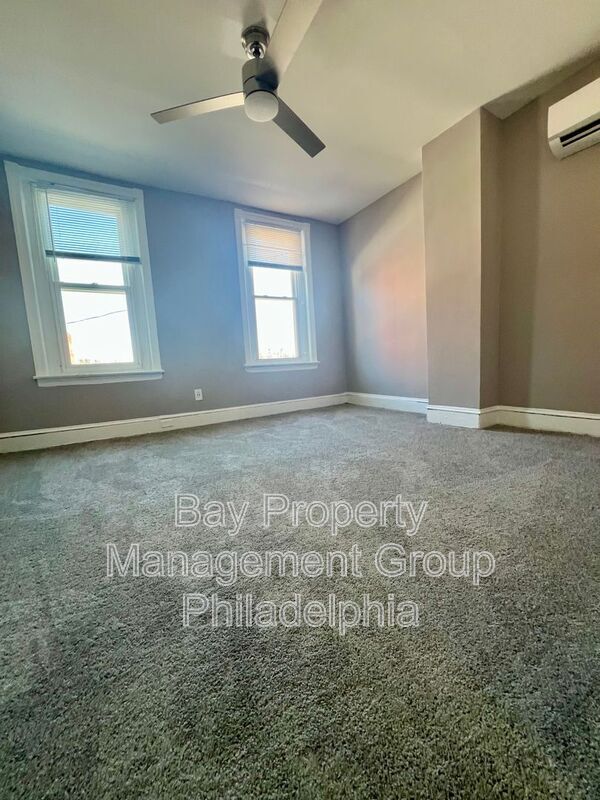 Building Photo - 2022 W Toronto St