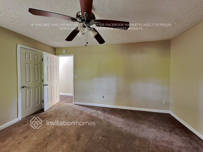 Building Photo - 1806 Oriole Trail