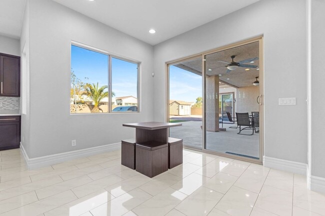 Building Photo - Canyon Falls Single-Story: Chef’s Kitchen, Office + Built-In BBQ Yard (3-Car)