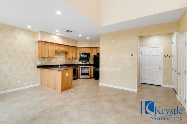 Building Photo - 664 Julmar Cir