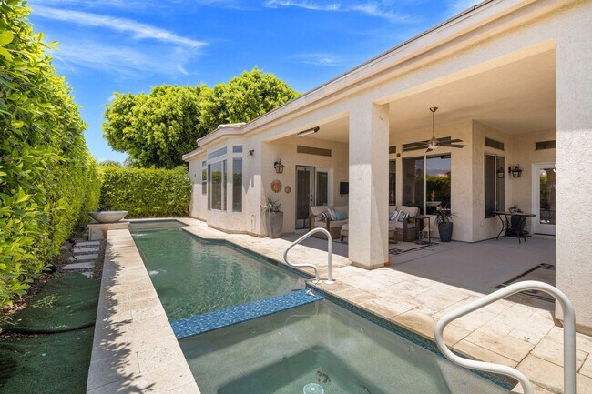 Building Photo - 80149 Royal Birkdale Dr