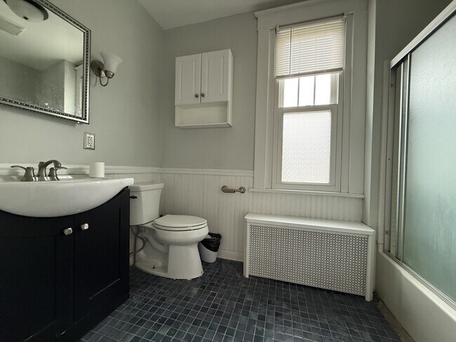 Building Photo - 49 S Allen St