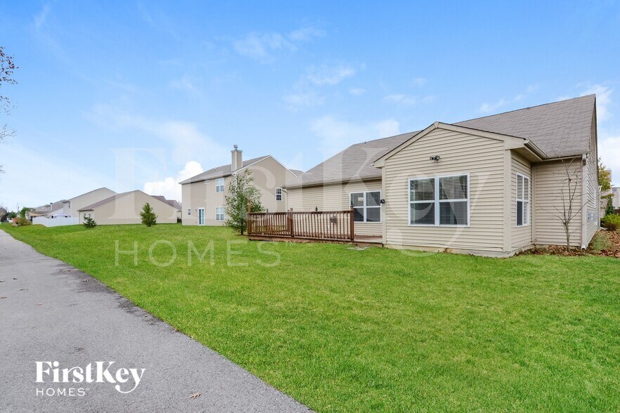 Building Photo - 1853 Archbury Dr