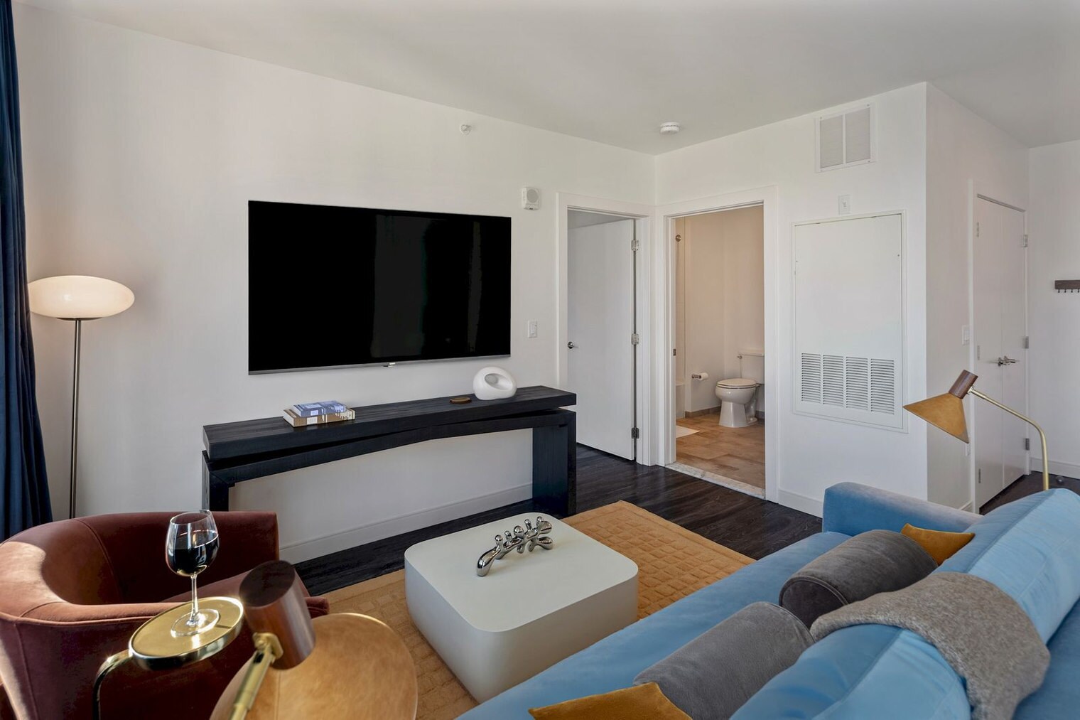 Building Photo - 4 Lucy St