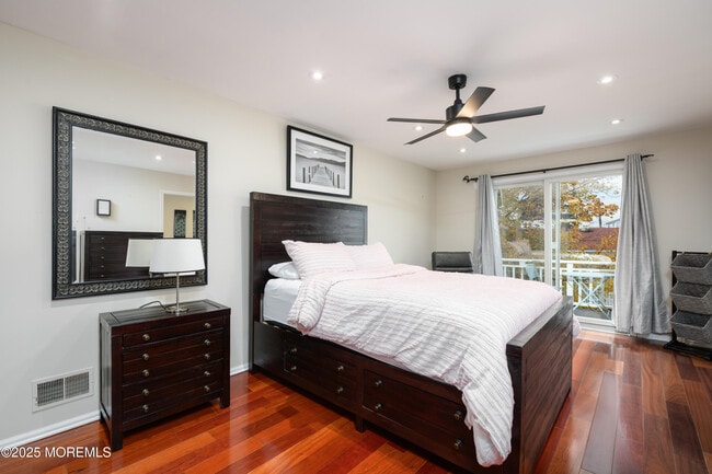 Building Photo - 106 Marina Bay Ct