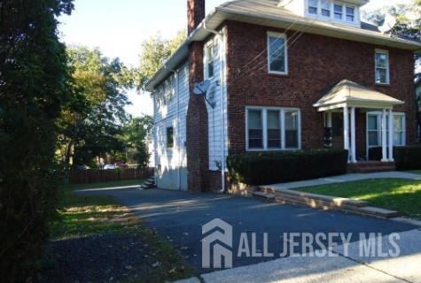 Building Photo - 37 Highland Ave