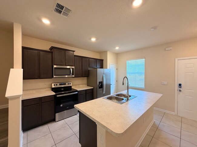 Building Photo - 840 Gate Run Rd